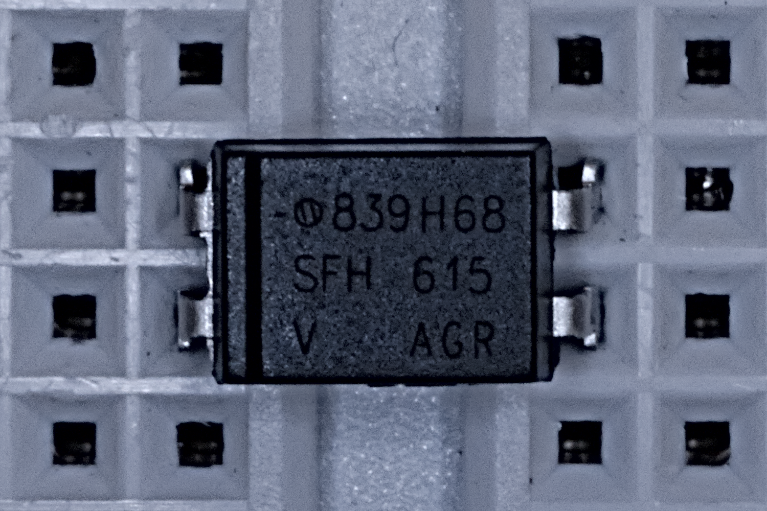 Figure 7: The optocoupler has a knotch taken out of the left side of the DIP chip. The left pins (1 and 2) are to the LED and the right pins (3 and 4) are to the phototransistor.